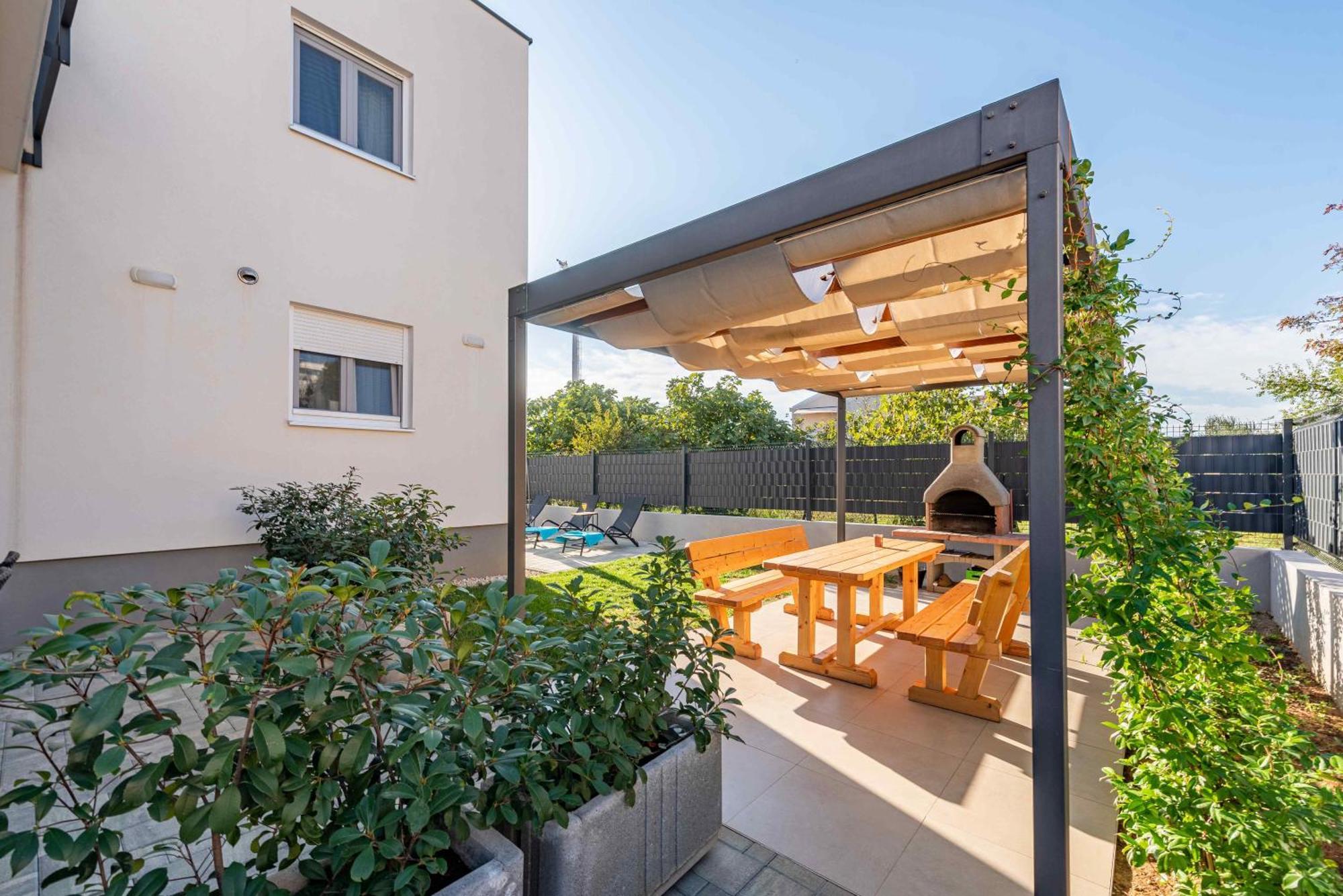 Apartmani Diva ザダル エクステリア 写真