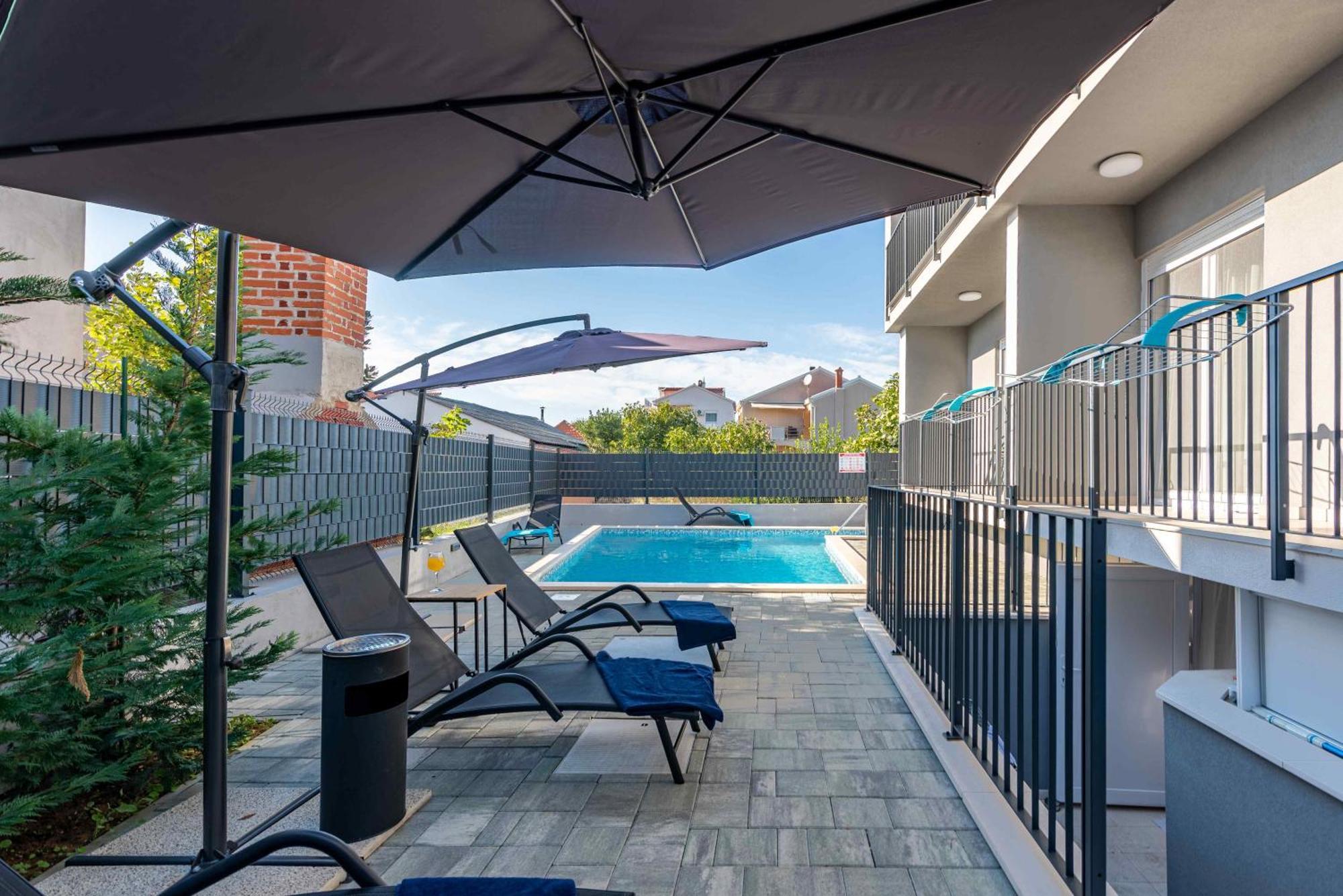 Apartmani Diva ザダル エクステリア 写真